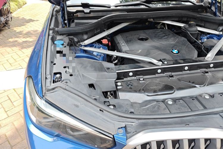 Used BMW X6 2020 xDrive30i M Sport Package Engine Bay Right