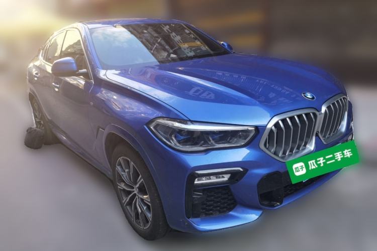 Used BMW X6 2020 xDrive40i M Sport Package Front Right 45 Deg