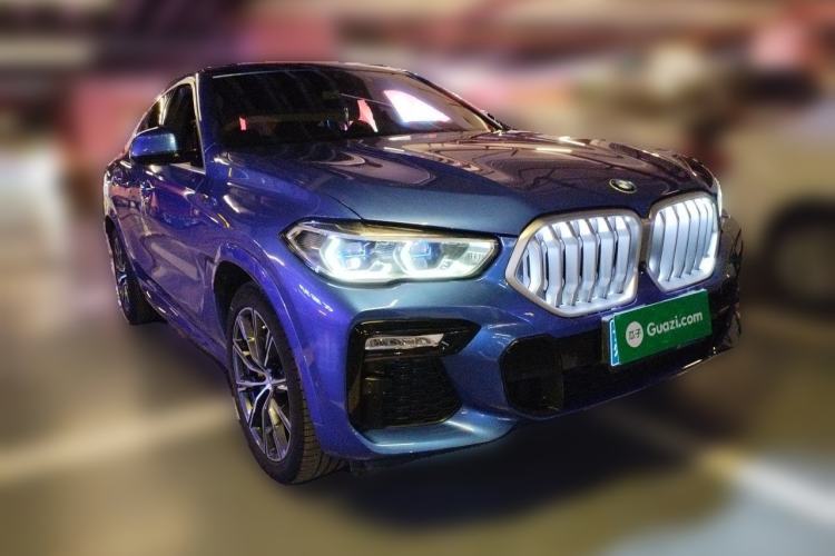 Used BMW X6 2020 xDrive40i M Sport Package Front Right 45 Deg