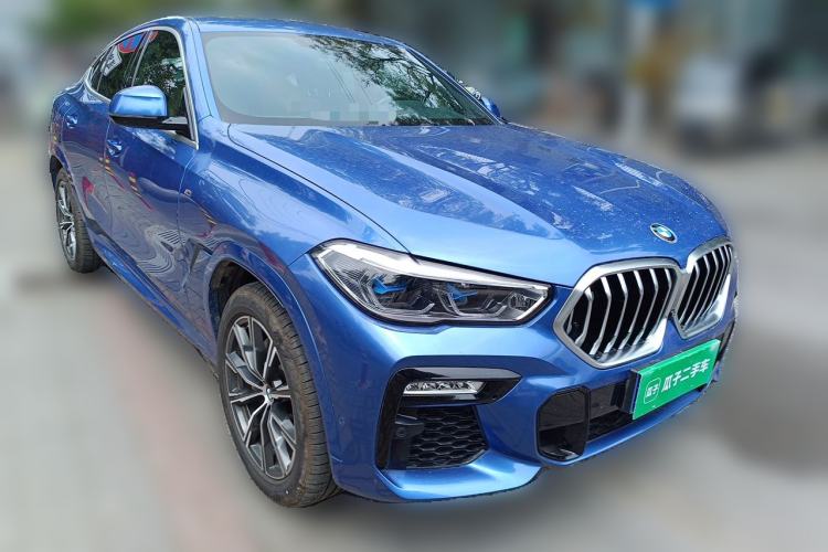 Used BMW X6 2020 xDrive40i M Sport Package Front Right 45 Deg
