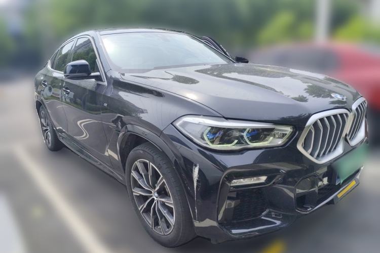 Used BMW X6 2020 xDrive40i M Sport Package Front Right 45 Deg