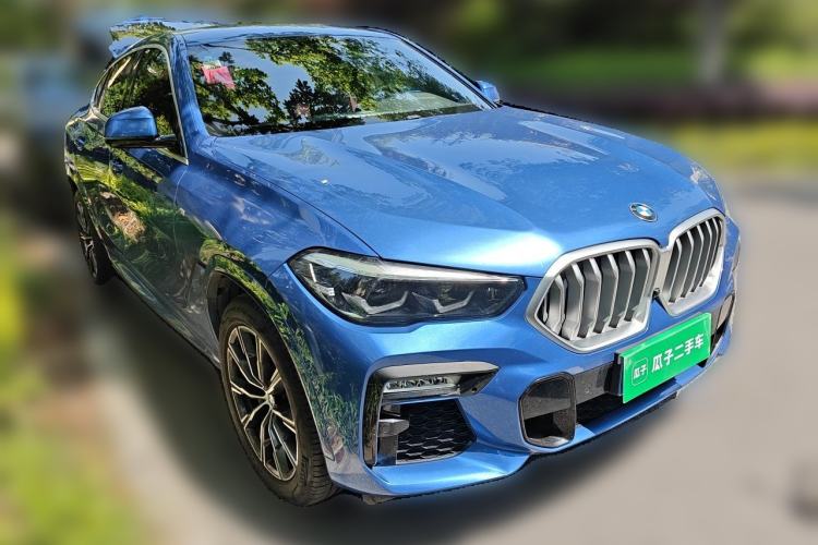 Used BMW X6 2020 xDrive30i M Sport Package Front Right 45 Deg