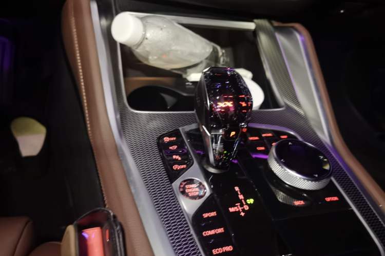 Used BMW X6 2020 xDrive40i M Sport Package Gear Lever