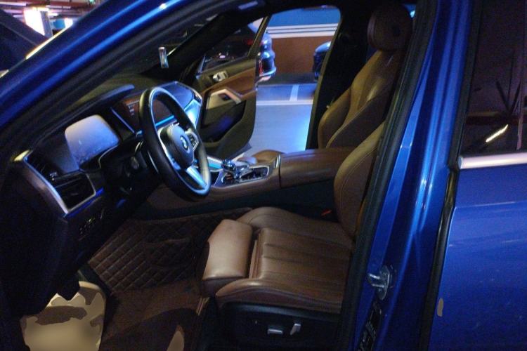 Used BMW X6 2020 xDrive40i M Sport Package Left Front Seat