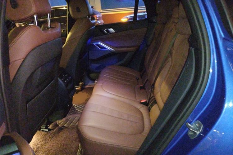 Used BMW X6 2020 xDrive40i M Sport Package Left Rear Seat