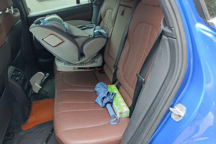 Used BMW X6 2020 xDrive40i M Sport Package Left Rear Seat
