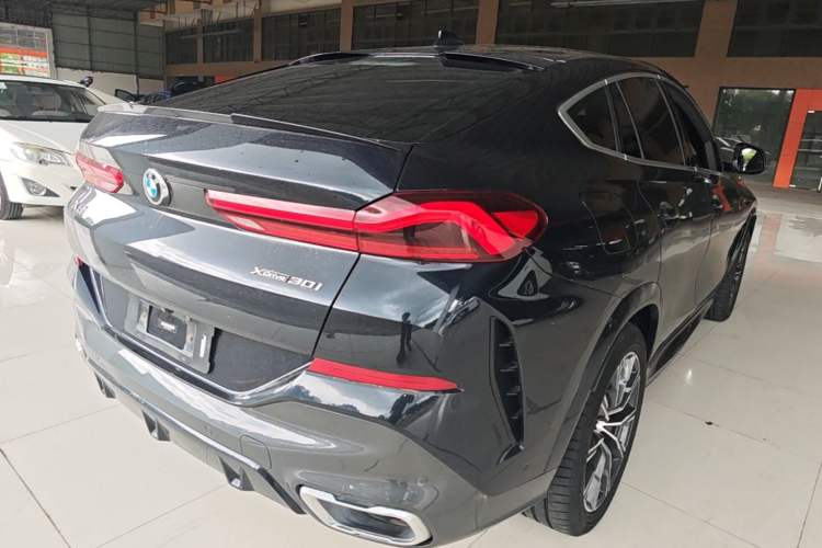 Used BMW X6 2020 xDrive30i M Sport Package Rear Right 45 Deg