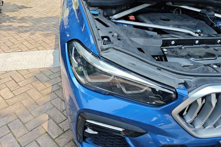 Used BMW X6 2020 xDrive30i M Sport Package Right Front Headlight
