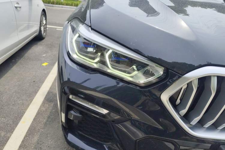 Used BMW X6 2020 xDrive40i M Sport Package Right Front Headlight