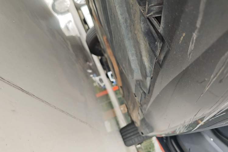 Used BMW X6 2020 xDrive30i M Sport Package Right Side Sill
