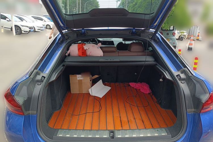Used BMW X6 2020 xDrive40i M Sport Package Trunk