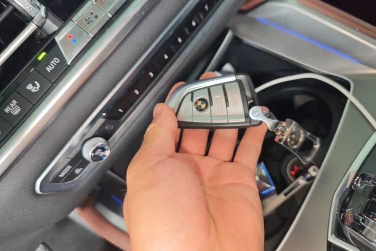Used BMW X6 2020 xDrive30i M Sport Package Vehicle Key