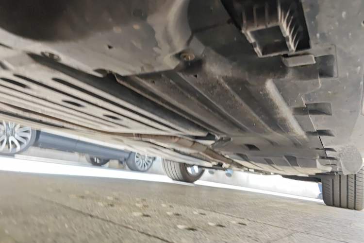 Used BMW X6 2020 xDrive40i M Sport Package Chassis Front Left