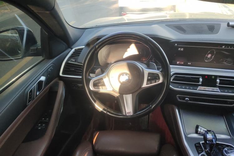 Used BMW X6 2020 xDrive30i M Sport Package Steering Wheel