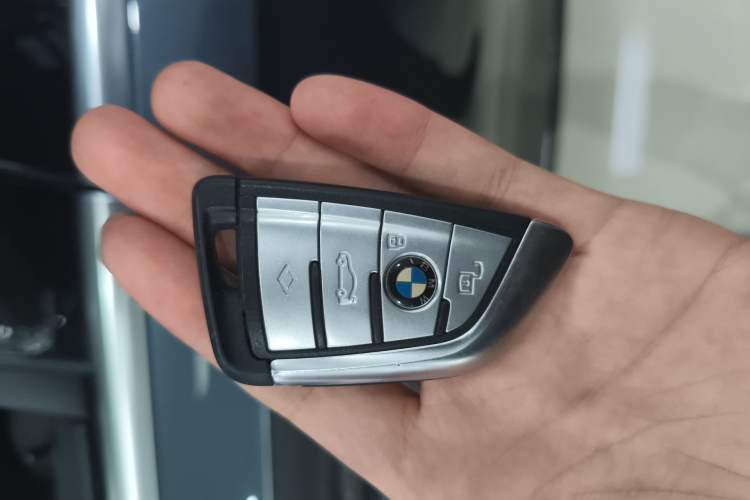 Used BMW X6 2020 xDrive30i M Sport Package Vehicle Key