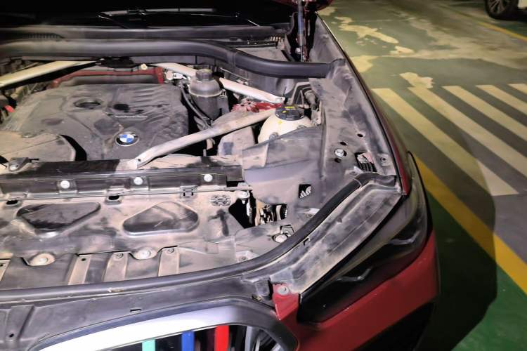 Used BMW X6 2020 xDrive30i M Sport Package Engine Bay Left