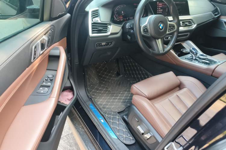 Used BMW X6 2020 xDrive40i M Sport Package Interior 3