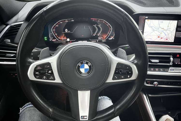 Used BMW X6 2020 xDrive40i Luxury Model with M Sport Package Interior 2
