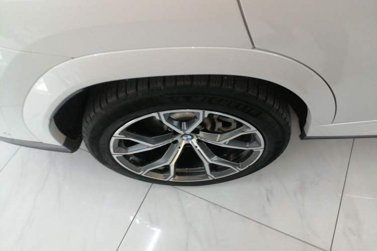 Used BMW X6 2020 xDrive40i M Sport Package Right Rear Wheel Hub
