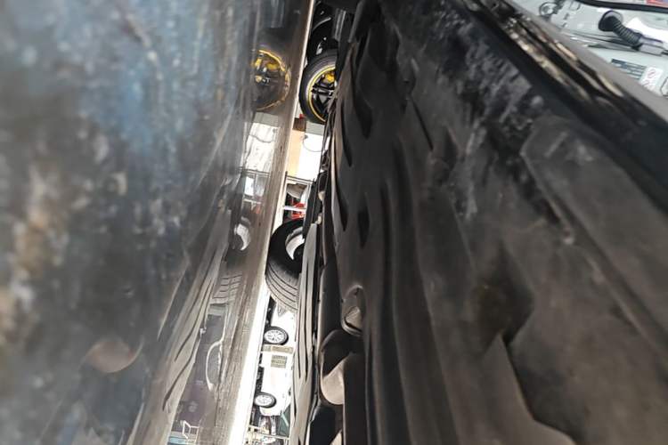 Used BMW X6 2020 xDrive30i M Sport Package Right Side Sill