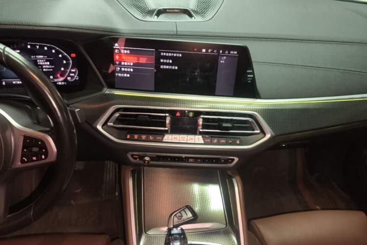 Used BMW X6 2021 Restyled xDrive40i Luxury Version M Sport Package Audio And AC Panel
