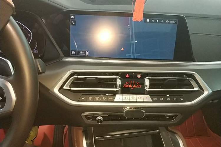 Used BMW X6 2021 xDrive30i M Sport Package Audio And AC Panel