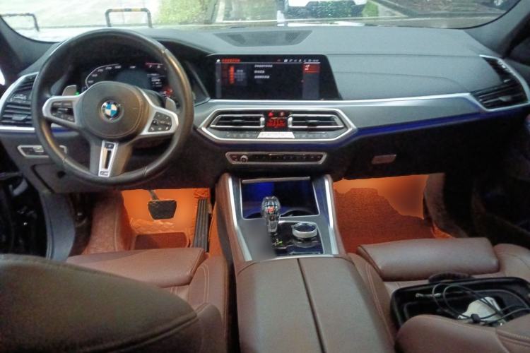 Used BMW X6 2021 xDrive30i M Sport Package Center Console
