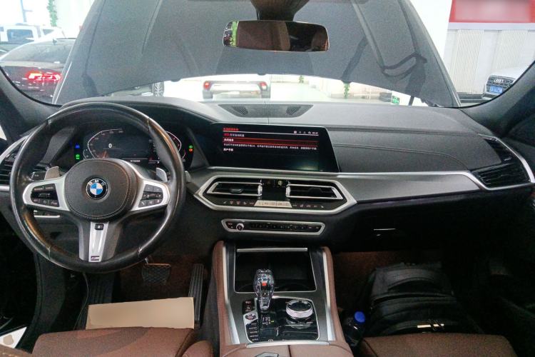 Used BMW X6 2021 xDrive30i M Sport Package Center Console