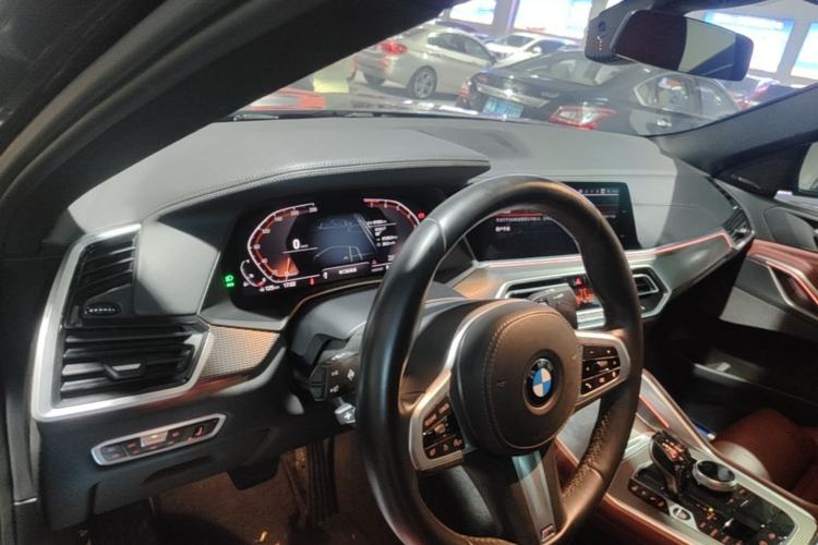 Used BMW X6 2021 xDrive40i M Sport Package Center Console