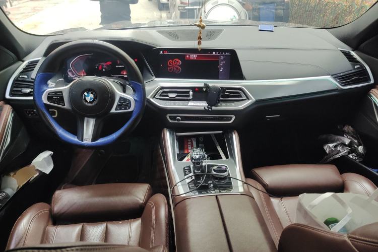 Used BMW X6 2021 xDrive30i M Sport Package Center Console
