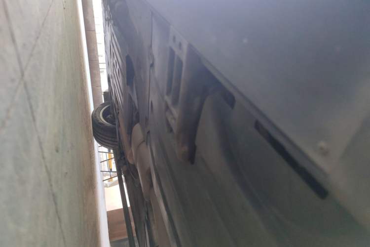 Used BMW X6 2021 xDrive40i M Sport Package Chassis Rear Left