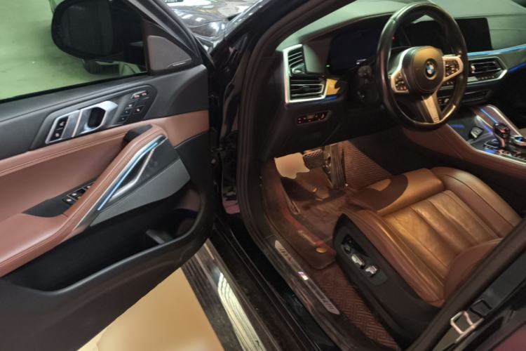 Used BMW X6 2021 Restyled xDrive40i Luxury Version M Sport Package Driver Seat