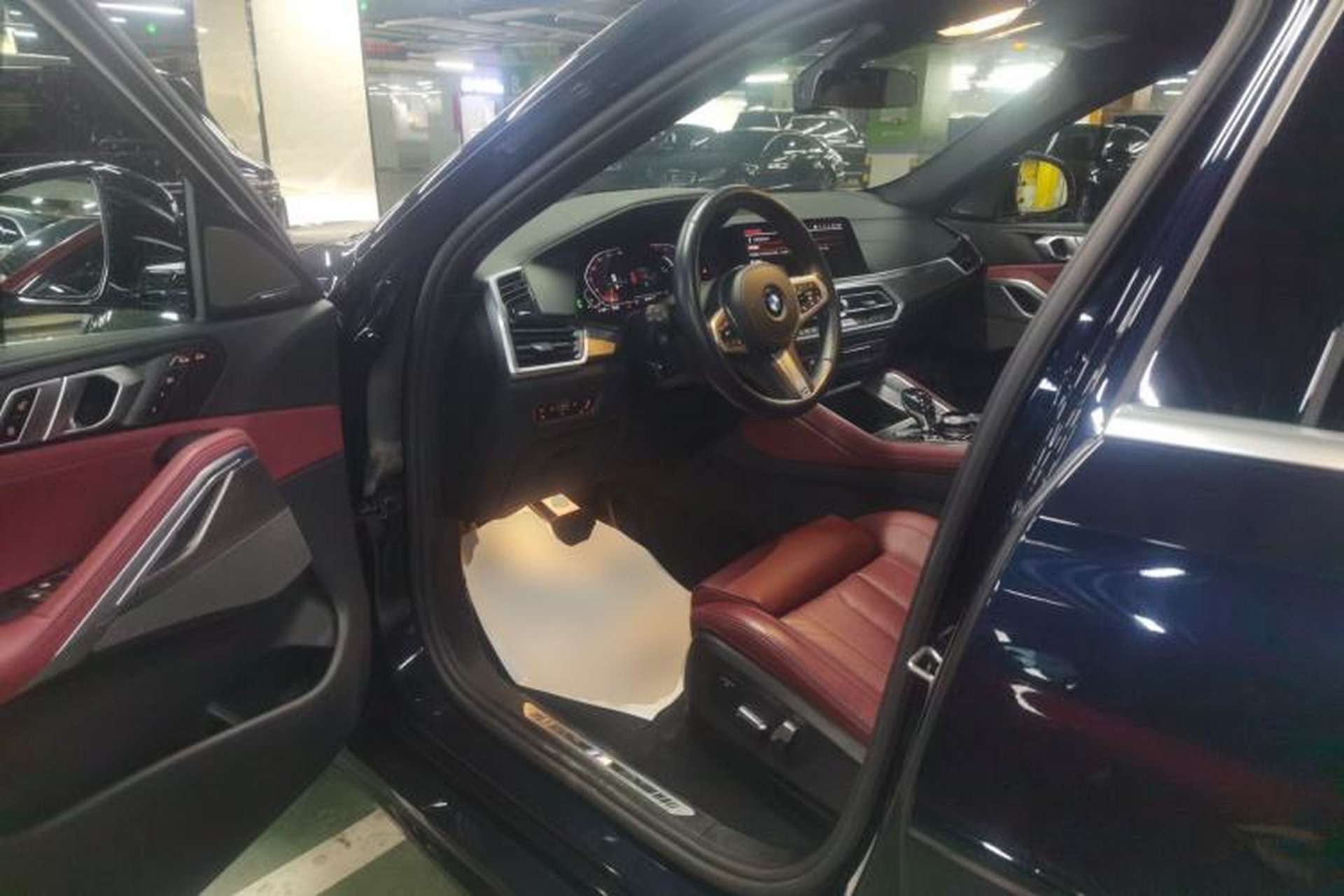 Used BMW X6 2021 xDrive40i M Sport Package Driver Seat