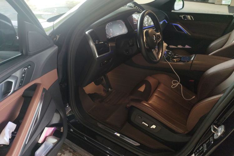 Used BMW X6 2021 xDrive30i M Sport Package Driver Seat