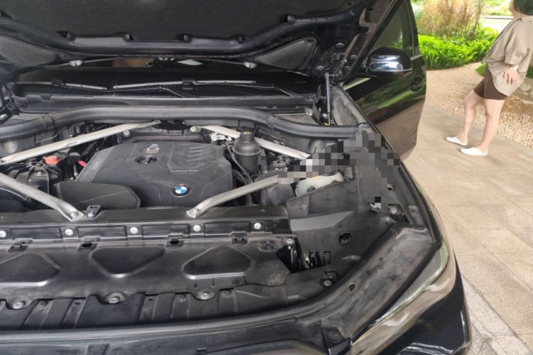 Used BMW X6 2021 xDrive30i M Sport Package Engine Bay Left