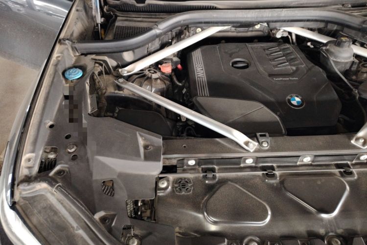 Used BMW X6 2021 xDrive30i M Sport Package Engine Bay Right