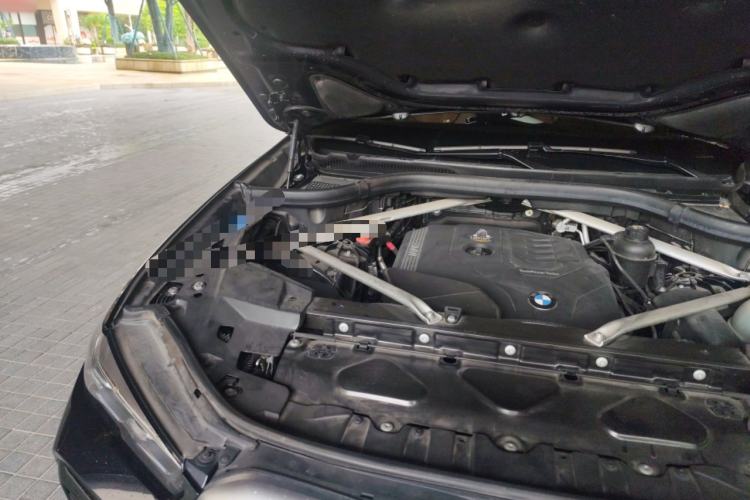 Used BMW X6 2021 xDrive30i M Sport Package Engine Bay Right