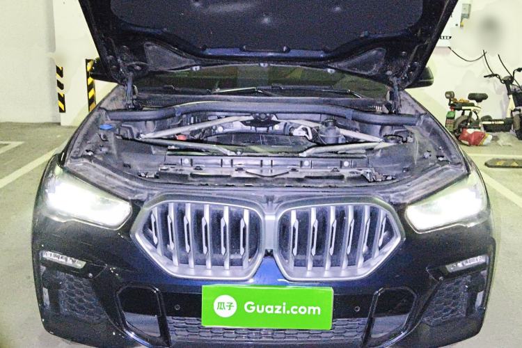 Used BMW X6 2021 xDrive30i M Sport Package Engine Bay