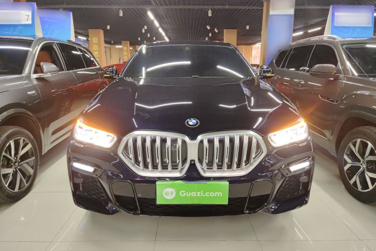 Used BMW X6 2021 xDrive40i M Sport Package Exterior 1