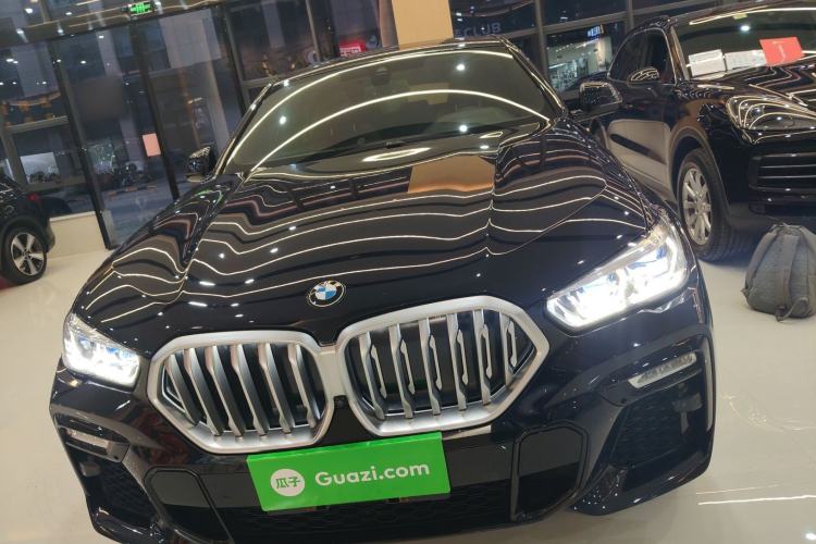 Used BMW X6 2021 xDrive40i M Sport Package Exterior 1
