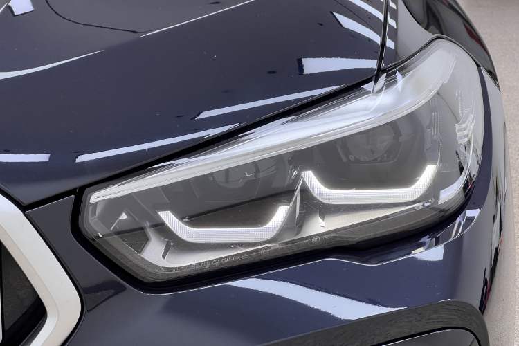 Used BMW X6 2021 xDrive30i M Sport Package Exterior 2