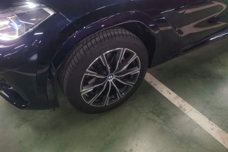 Used BMW X6 2021 xDrive40i M Sport Package Exterior 4