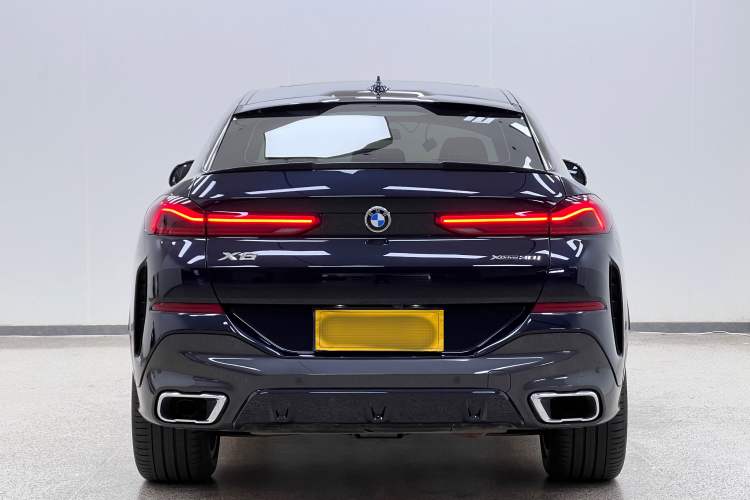 Used BMW X6 2021 xDrive30i M Sport Package Exterior 4