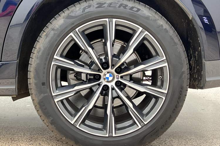 Used BMW X6 2021 xDrive30i M Sport Package Exterior 8