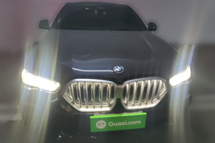 Used BMW X6 2021 xDrive40i Luxury Model with M Sport Package Front