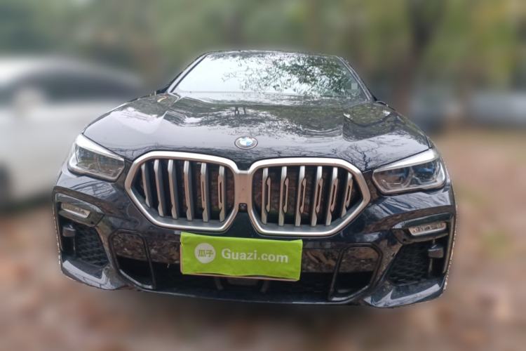 Used BMW X6 2021 xDrive40i Luxury Model with M Sport Package Front