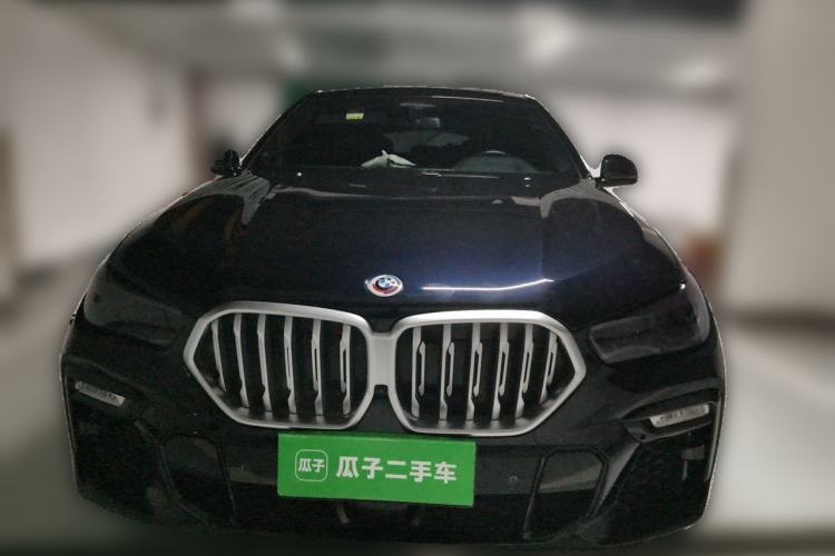 Used BMW X6 2021 xDrive40i Luxury Model with M Sport Package Front