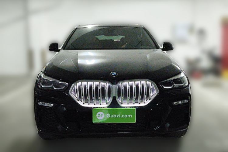 Used BMW X6 2021 xDrive30i M Sport Package Front