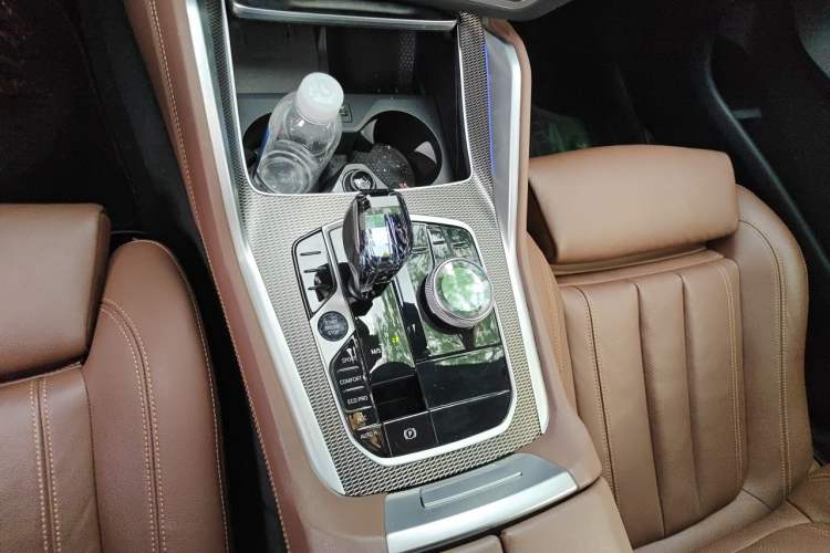 Used BMW X6 2021 xDrive40i M Sport Package Gear Lever