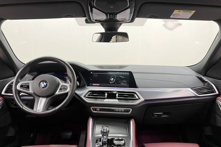 Used BMW X6 2021 xDrive30i M Sport Package Interior 5